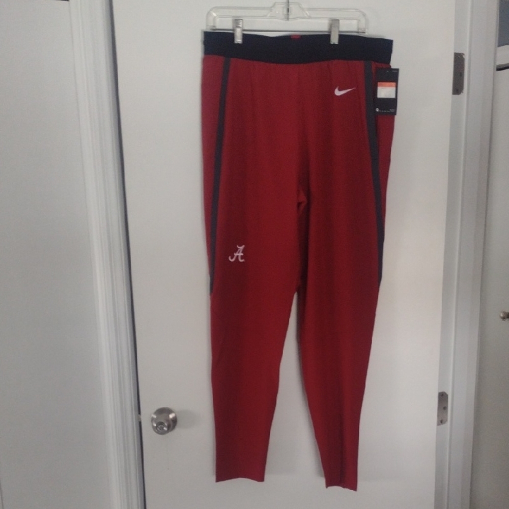 Nike Mens Crimson Sweatpants for Active Comfort